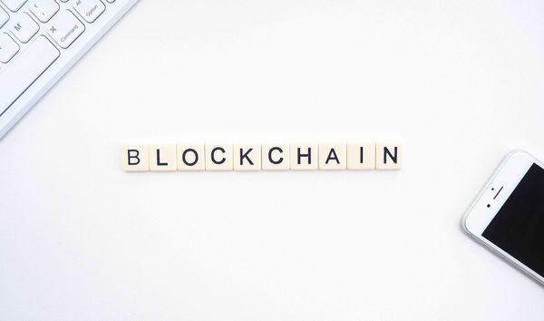 Blockchain lexicon, becoming unbreakable in society